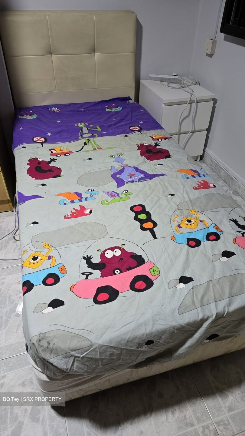 Blk 851 Hougang Central (Hougang), HDB Executive #576626631